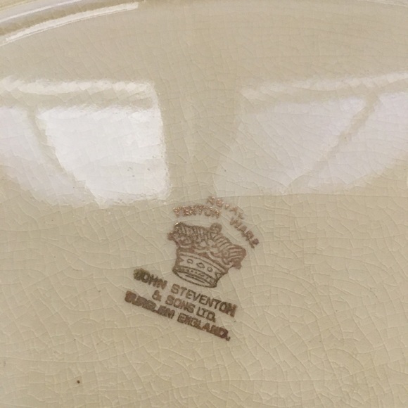 Platter — Royal Venton Ware by John Steventon & Sons Ltd. Burslem England - Picture 5 of 7